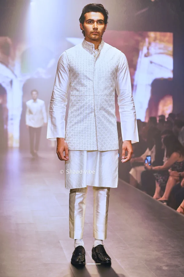 Monotone neharu jacket kurta set